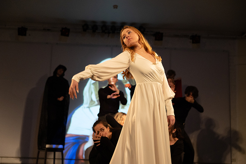 Театральный клуб ИТ-постановок