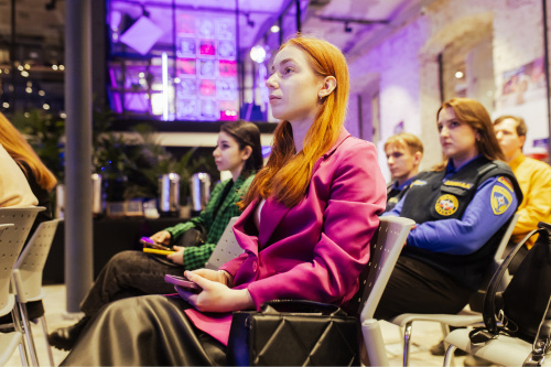 Вебинар «Живой английский: как перестать говорить фразами из учебника»